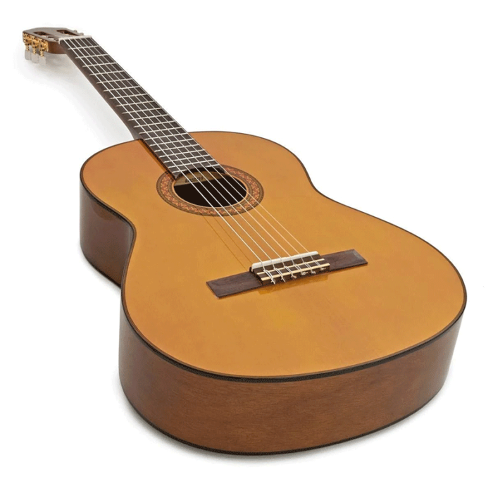 خرید قسطی گیتار کلاسیک یاماها C70