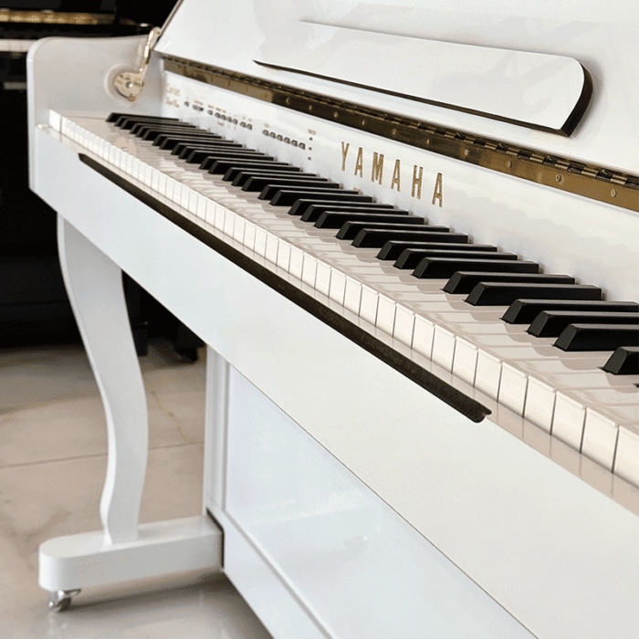 پیانو طرح آکوستیک Yamaha DPH 520 سفید