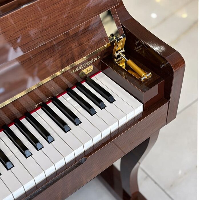 خرید پیانو طرح آکوستیک Yamaha DPH 520 قهوه ای 1
