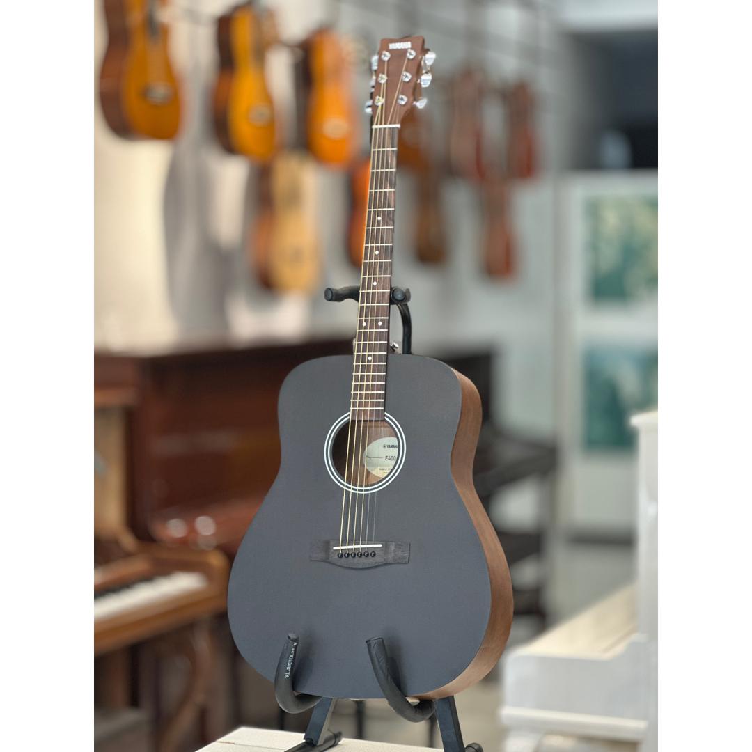 گیتار اکوستیک یاماها f400 گیتار اکوستیک یاماها f400